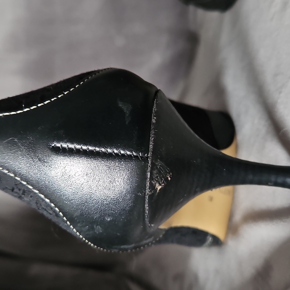 Anne Klein Size 10M Black And Silver Logo Pattern High Heels - Picture 7 of 7